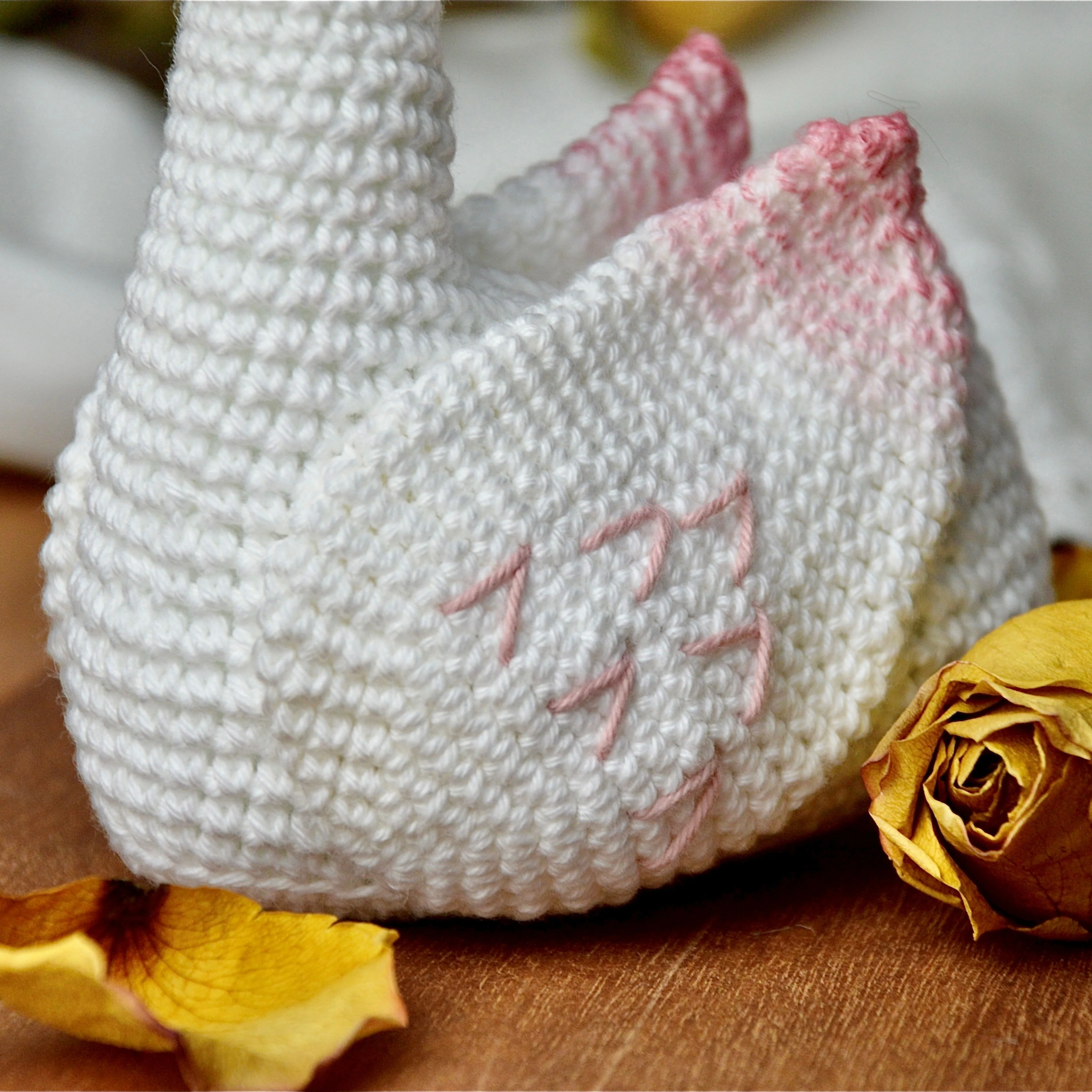 Valentina - Swan - Image 5