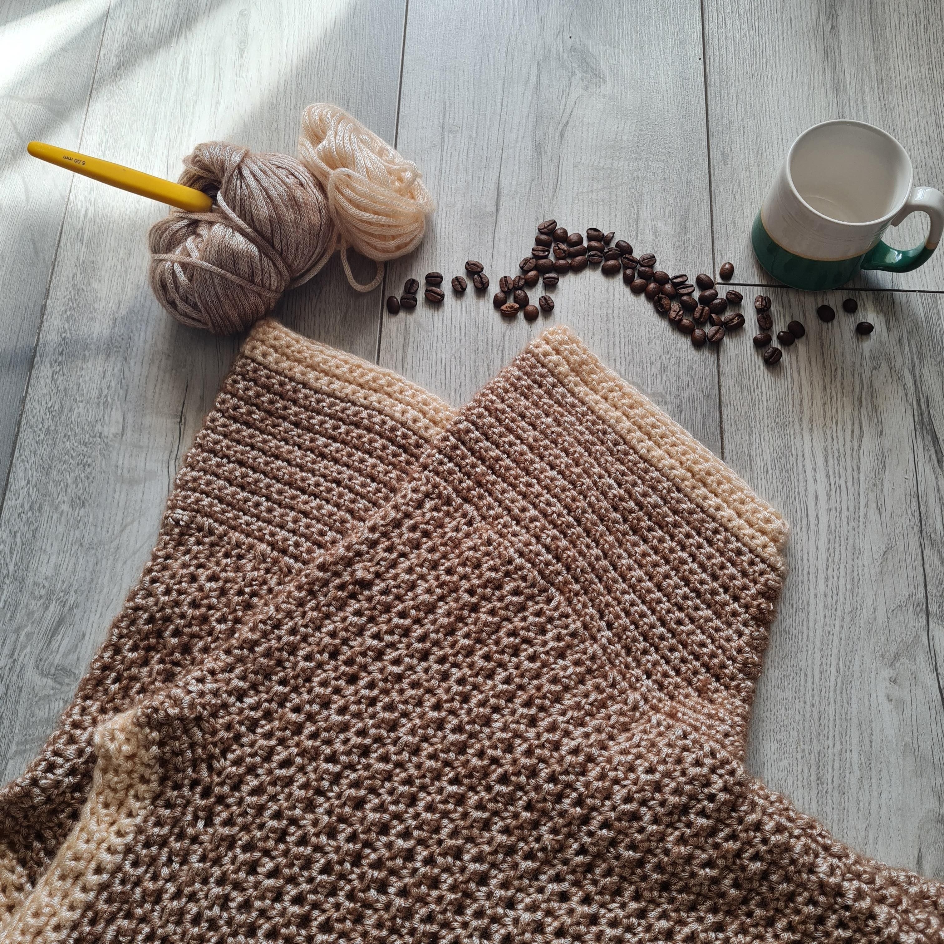The Coffee Date - Top - Image 4