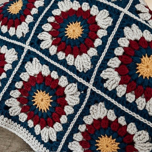 Cozy Cuddle - Blanket - Image 4